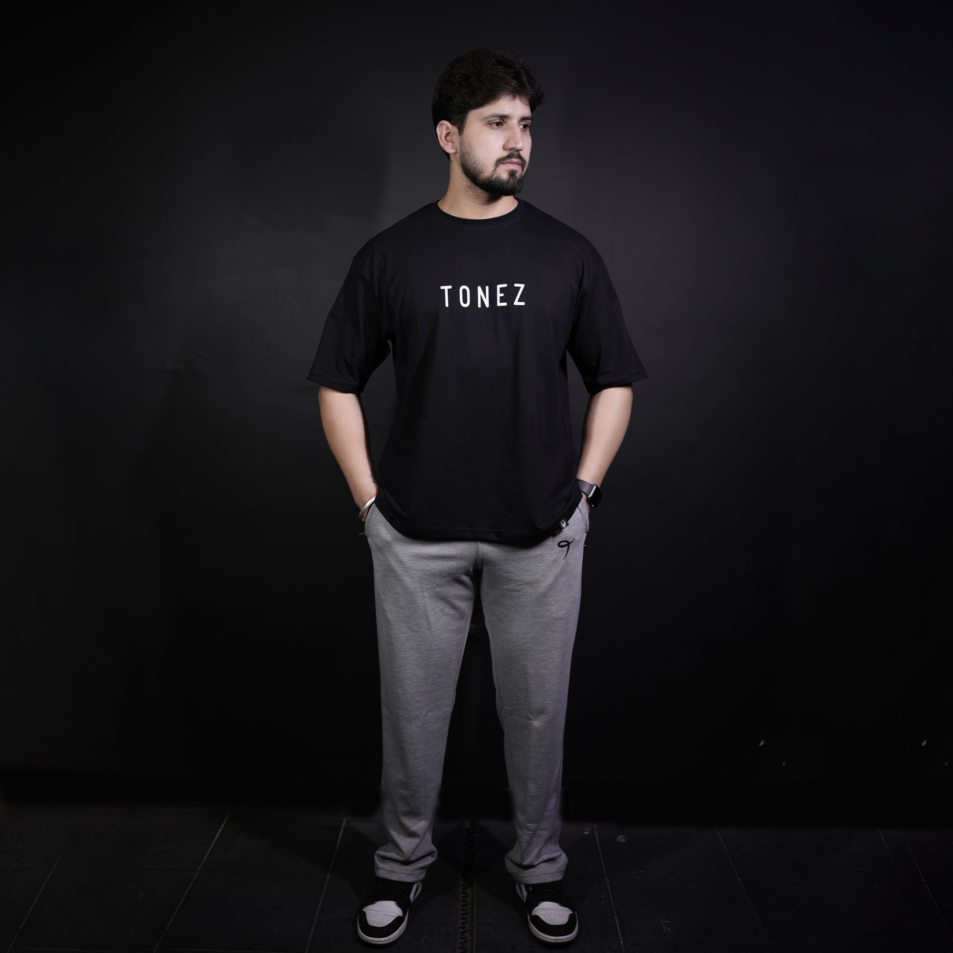 TRACK PANTS